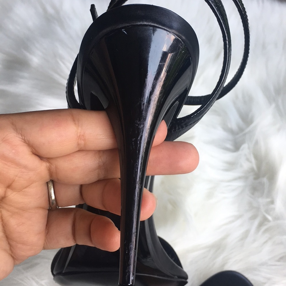 Ralph Lauren:Black High heel Sandals Size 8B. - Picture 8 of 8